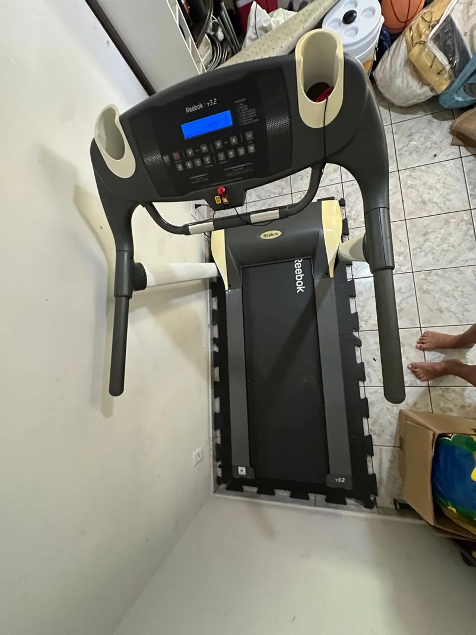 Esteira Reebok T-3.2 - Ótimo estado!