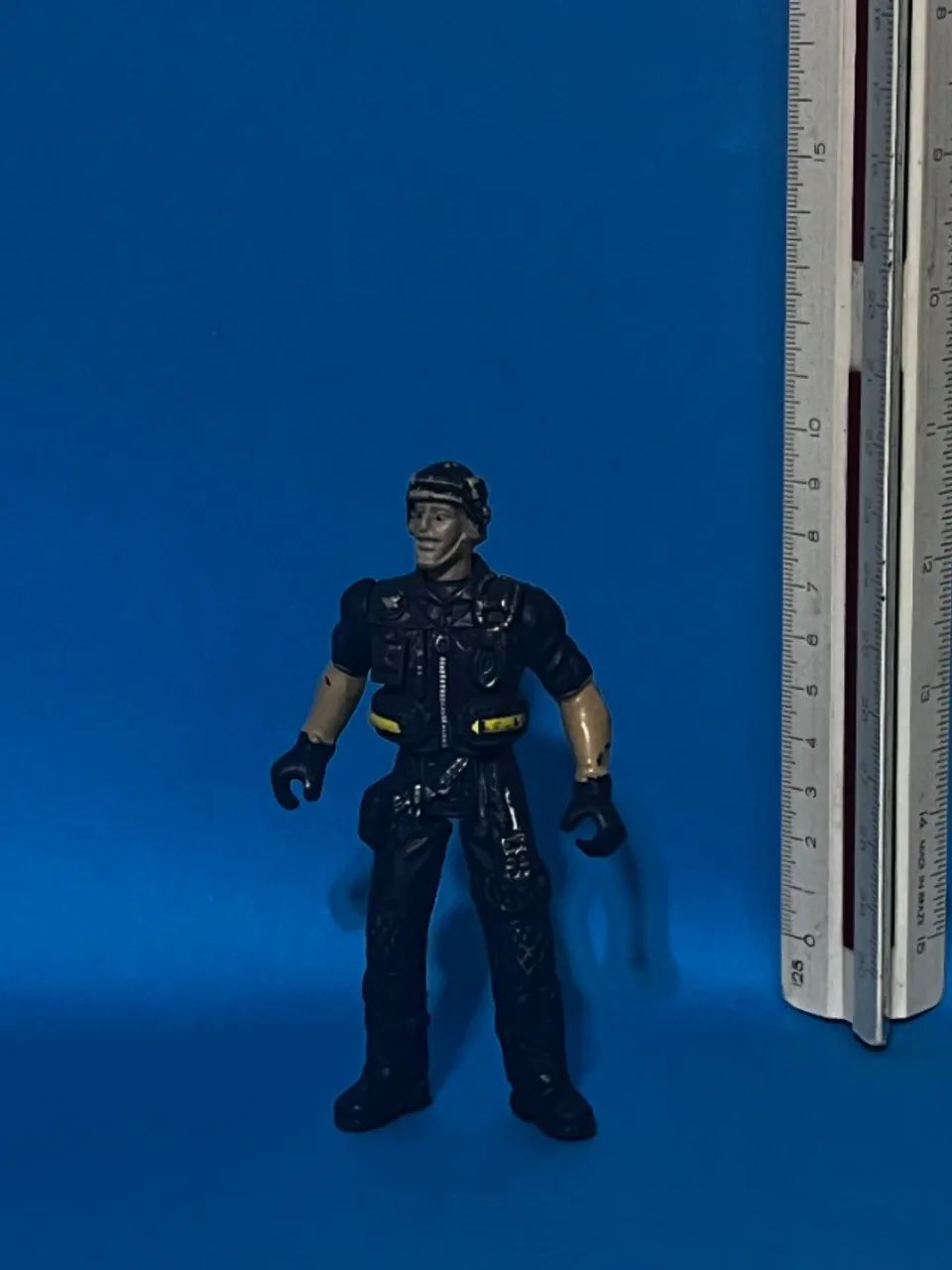 Mini figura em ação