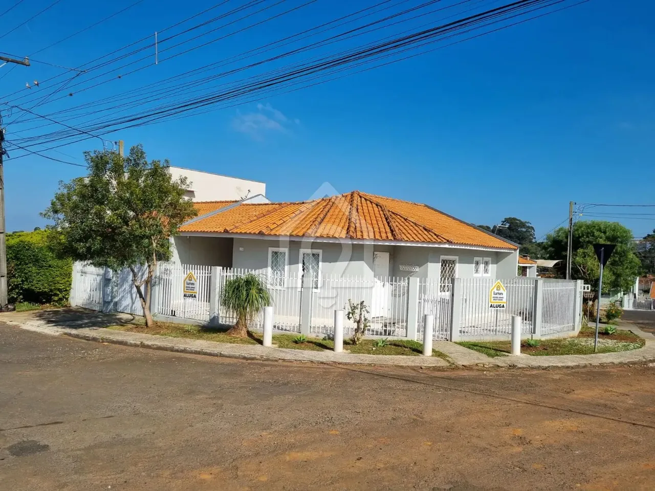 CASA PARA LOCAÇÃO EM UVARANAS - JARDIM CAMPO ALEGRE