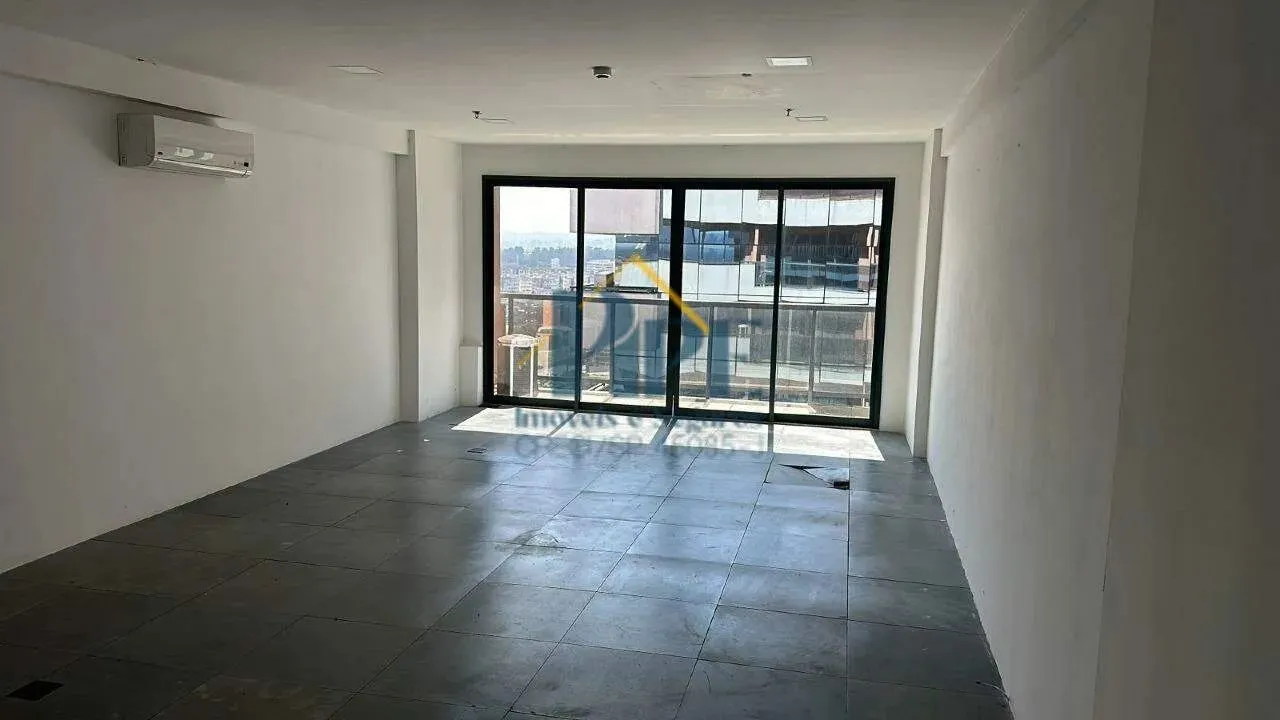 CONJ. COMERCIAL para aluguel no bairro Cerâmica, em São Caetano do Sul - SP