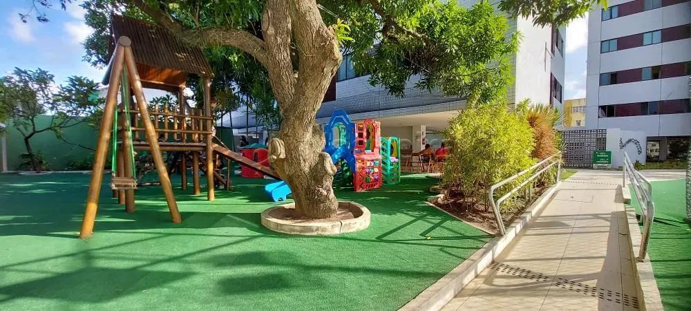 Imóvel para venda possui 74 metros quadrados com 3 quartos em Cordeiro - Recife - PE