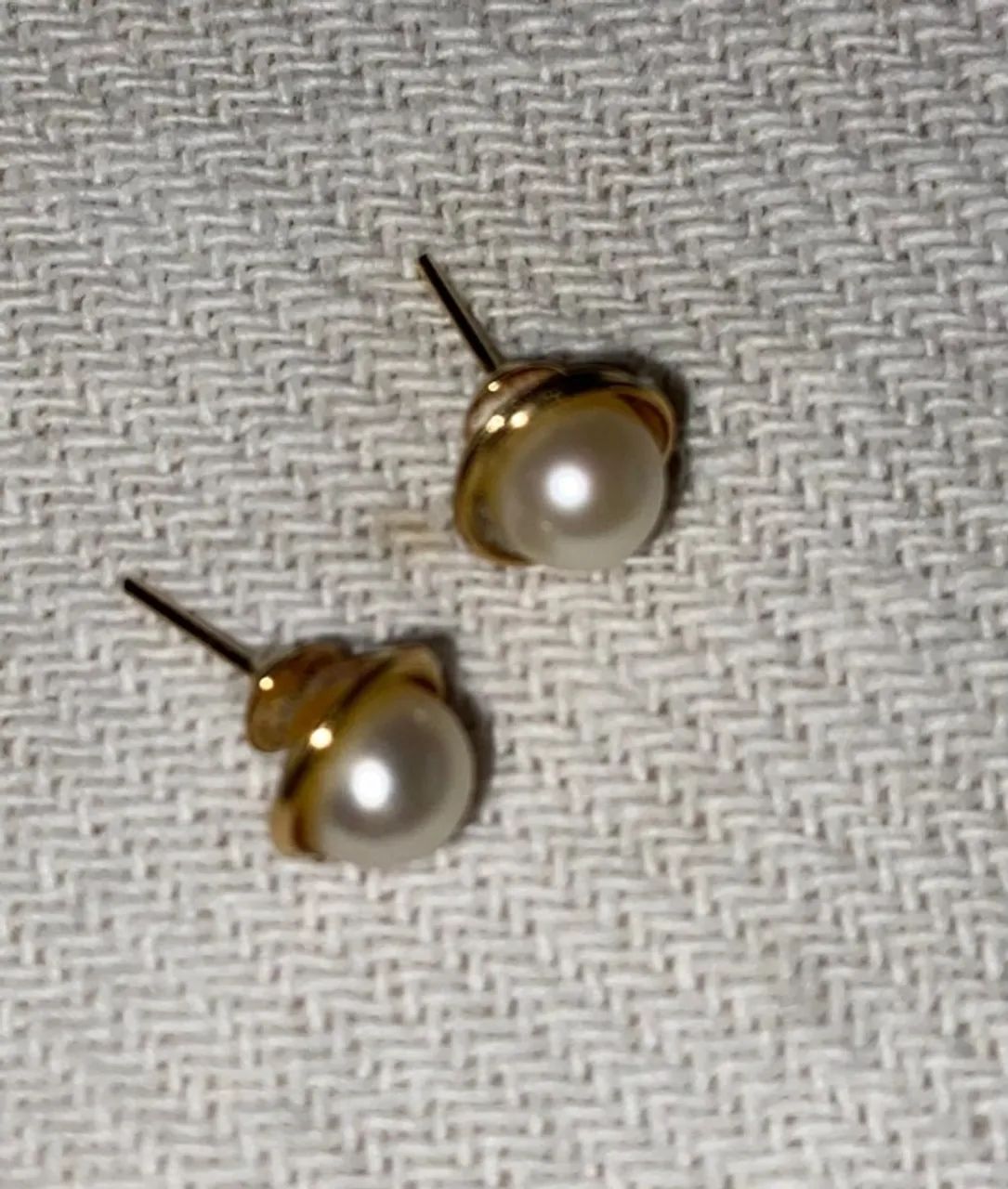 Brincos de Ouro 18k com Pérolas - Joia Clássica e Elegante - Foto 3