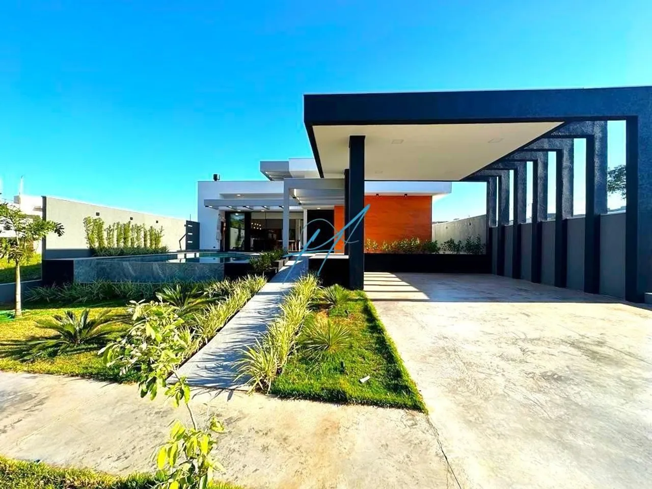 Casa de Condomínio à Venda em Centro, Porto Rico - PR