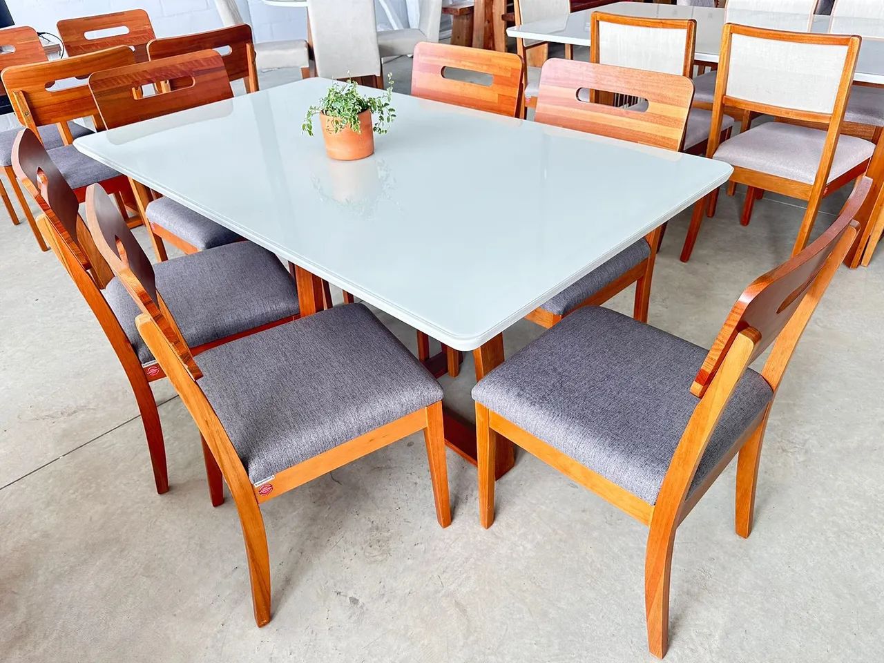 Mesa de Jantar com 6 Cadeiras