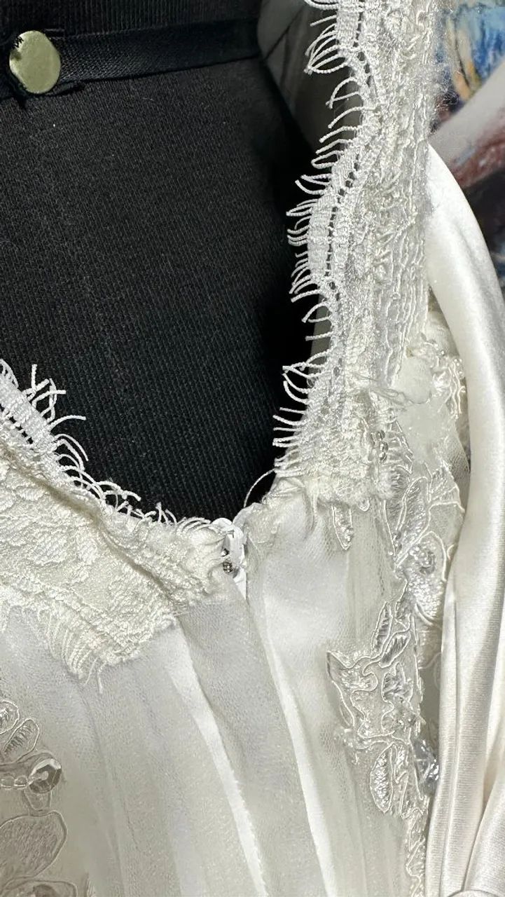 Vestido de noiva com detalhes em renda - Foto 2