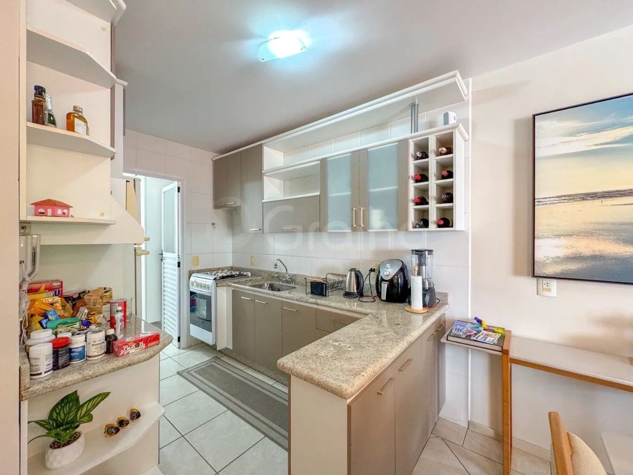 Apartamento Mobiliado na Praia Brava - Foto 2