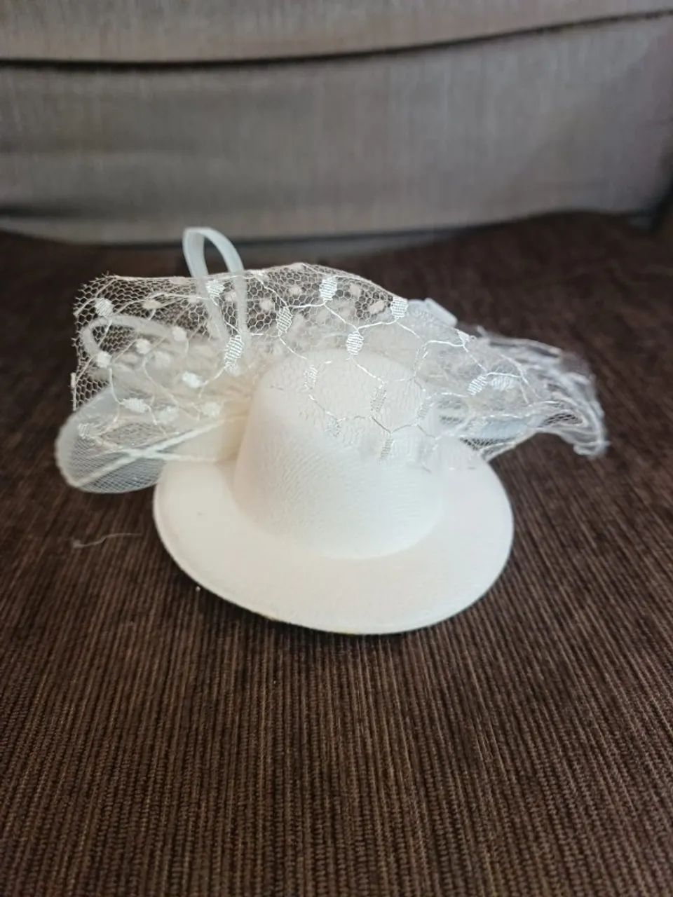 chapéu fascinator casquete daminha de honra