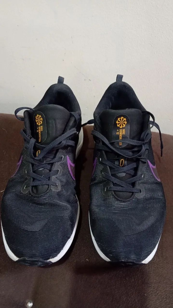 Vendo 3 pares de tênis 40, 42 e 44. - Foto 2