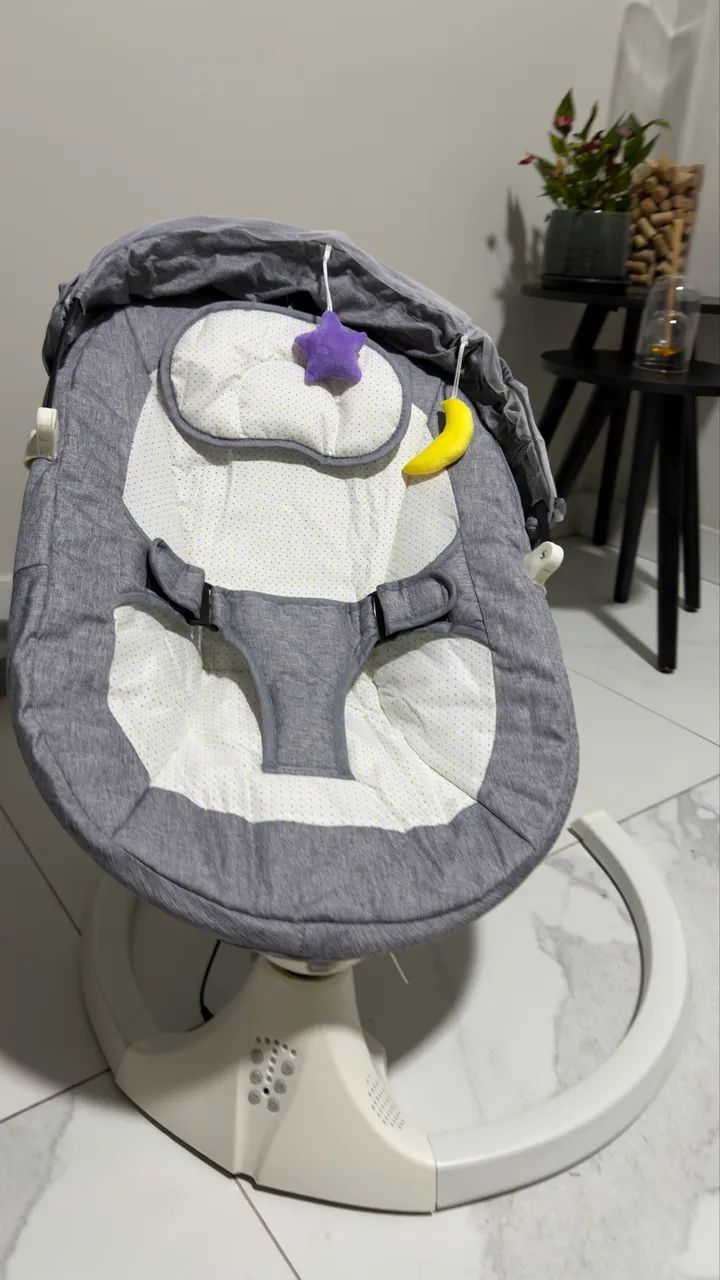 Cadeira de balanço elétrica para bebê nova - Foto 2