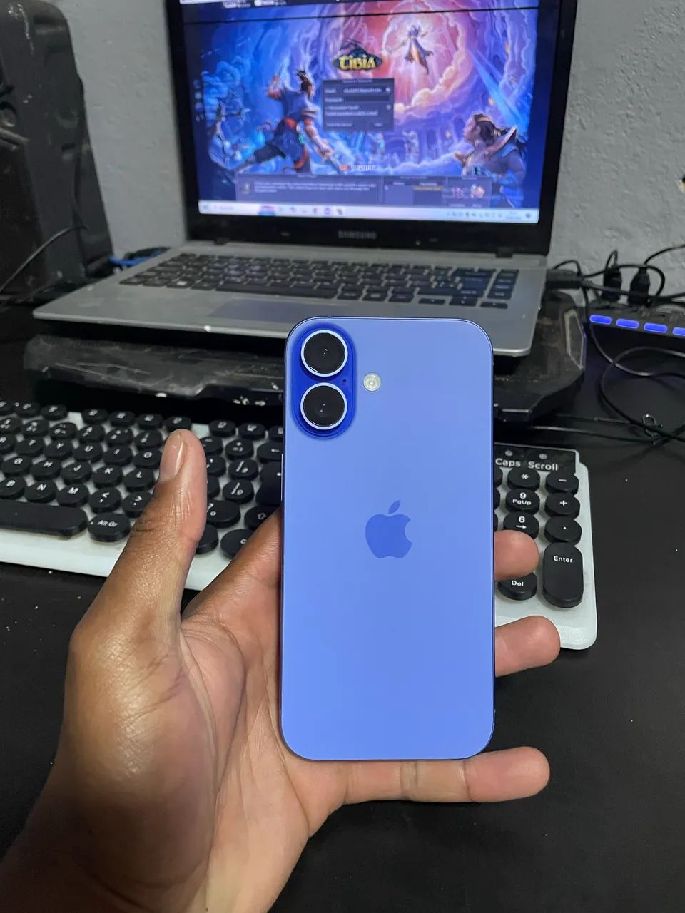 iPhone 16  - Foto 4