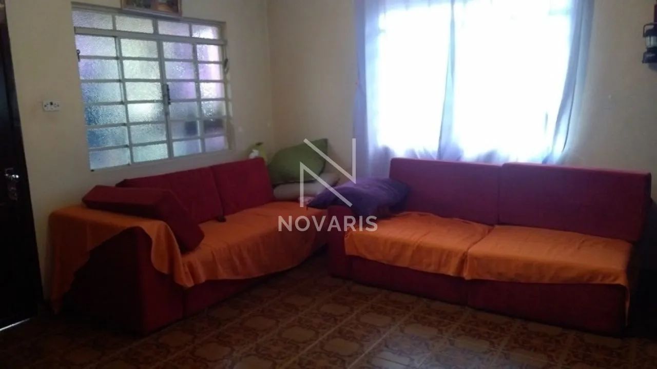 Chácara com casa térrea de 122m² útil em área de terreno de 1005m² total - Foto 3