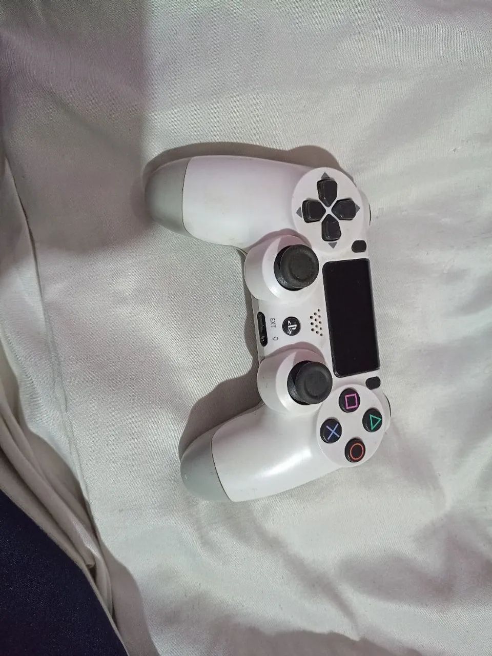 Vende-se controle de PS4 original 