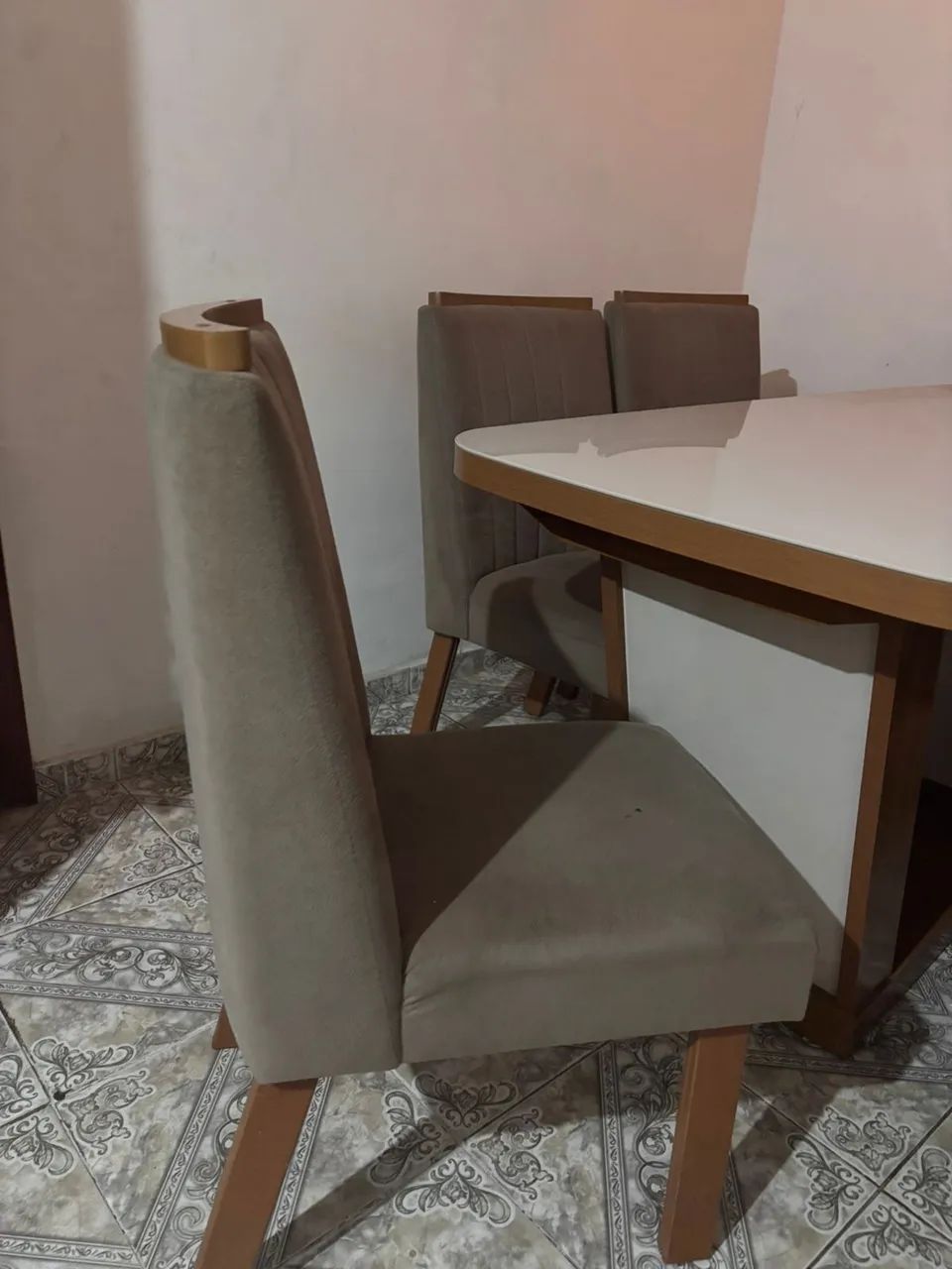 Mesa 6 cadeiras tampo de vidro duplo - Foto 2