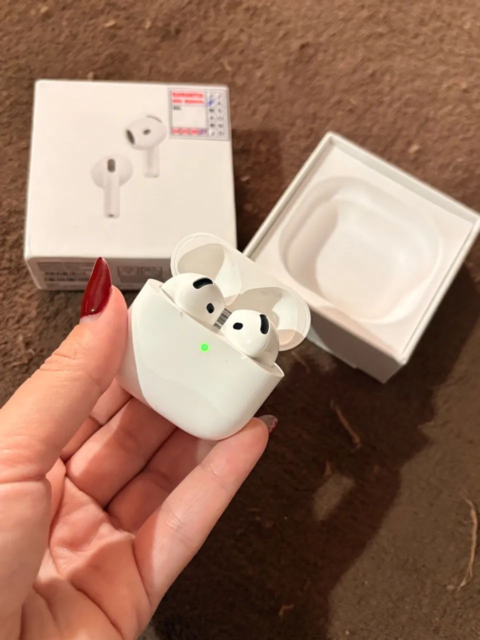 Apple Airpods 4 ANC Branco - Fones de Ouvido - Itatiaiuçu