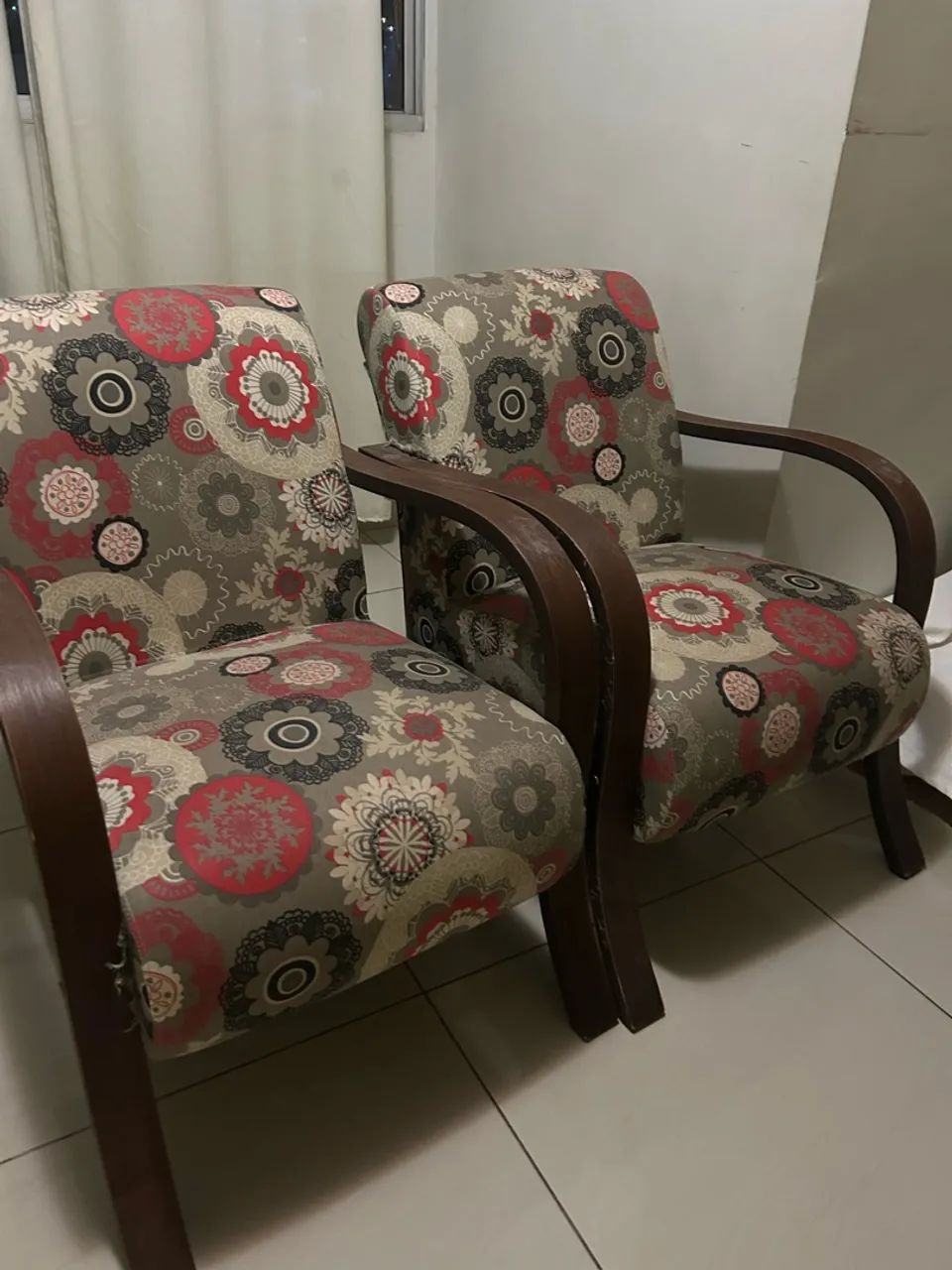 Conjunto de cadeiras confortáveis  - Foto 4