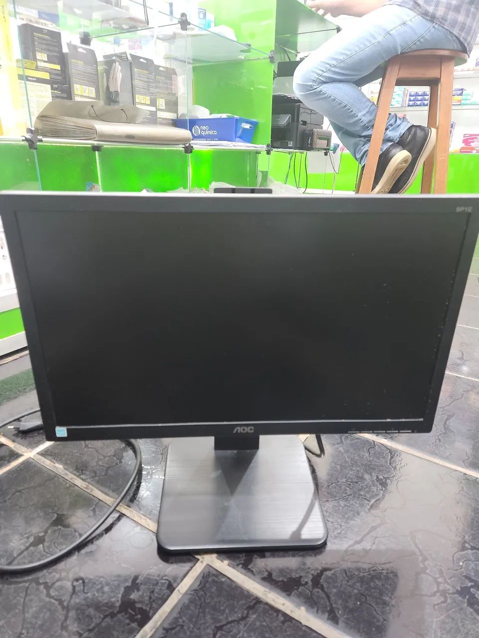 Monitor AOC 18 polegadas 