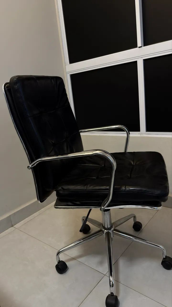 CADEIRA DE ESCRITÓRIO TIPO DIRETOR - Foto 2