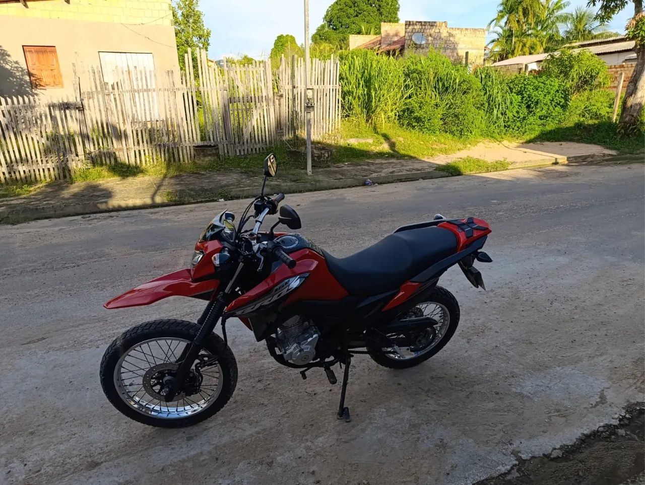 Bros 160 (A vista e parcelada)
