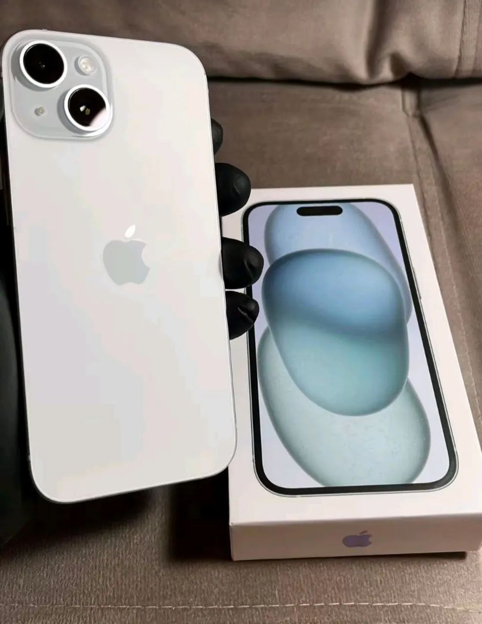 IPhone 15 azul - Foto 2