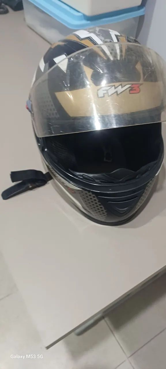 Capacete - Foto 2