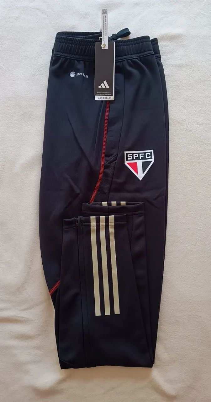 Calça de treino oficial do São Paulo Futebol Clube fabricada pela Adidas