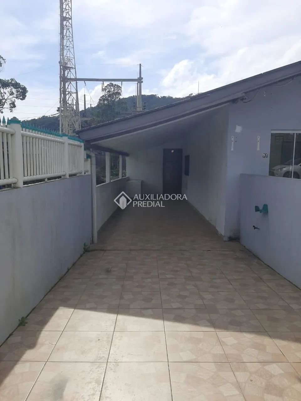 Casa comercial na Av Pequeno Príncipe - Foto 2