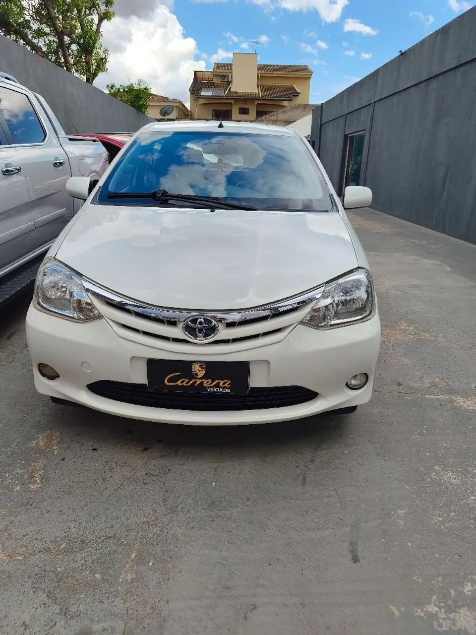 Toyota Etios XLS 1.5 16V FLEX 2013