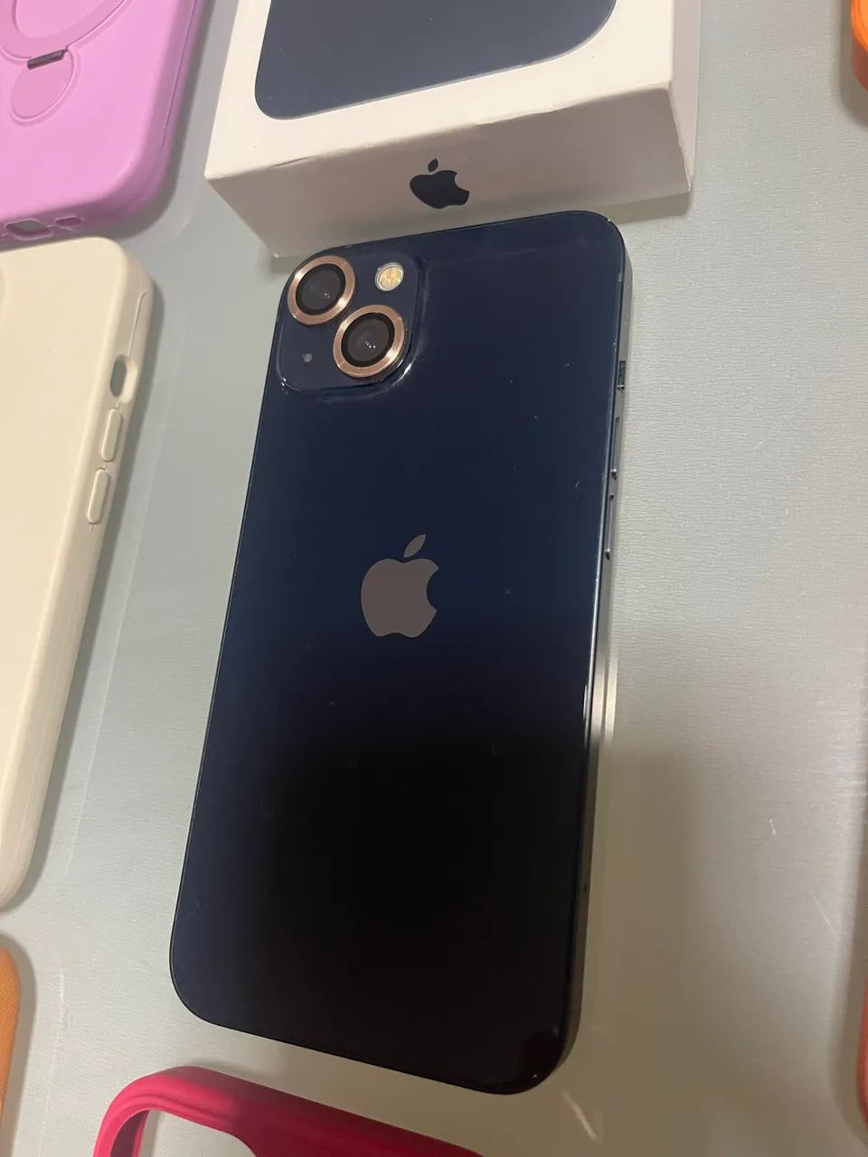 iPhone 13 128gb preto + capas - Foto 3