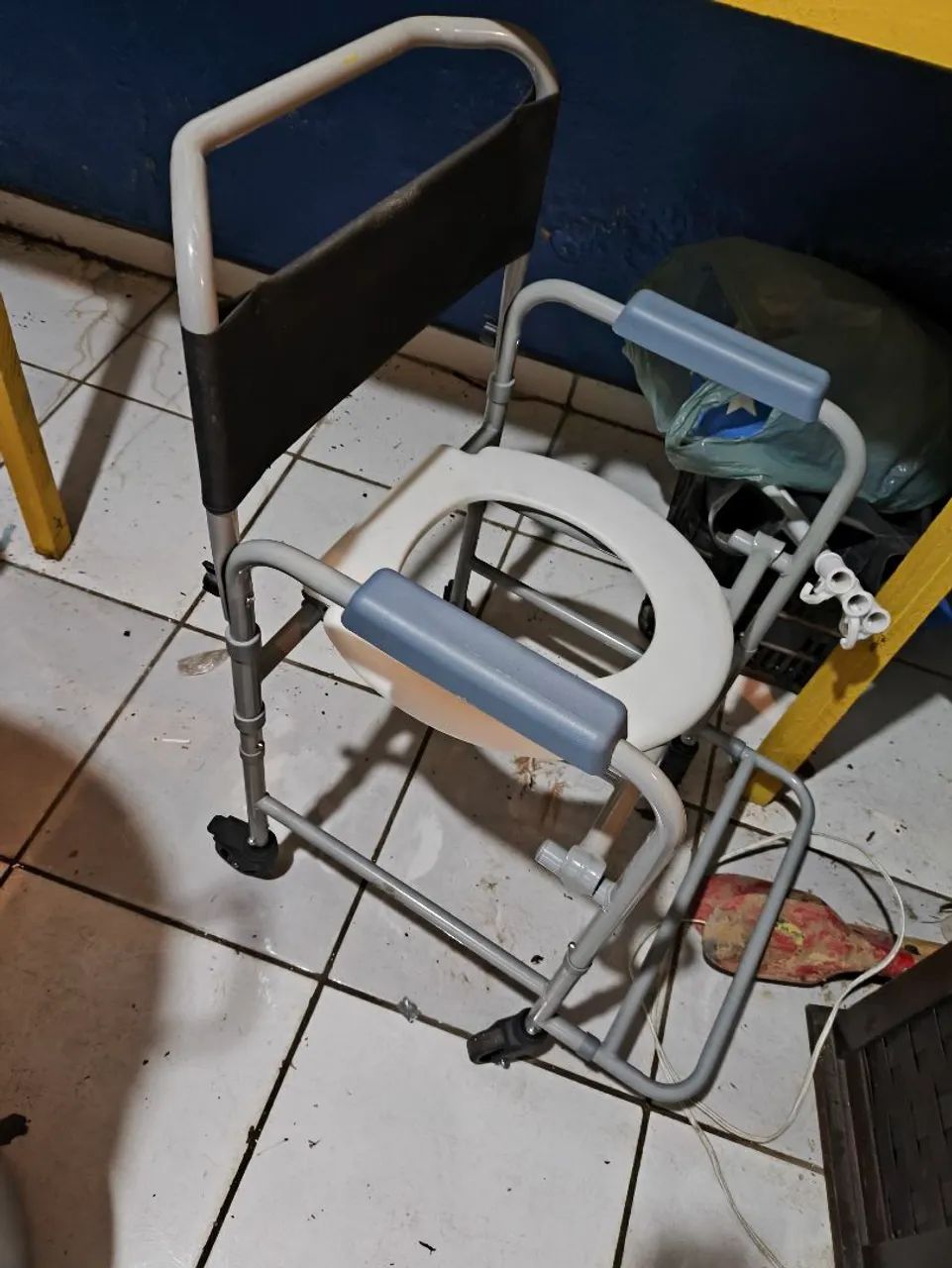 Cadeira de Banho / Higienização  - Foto 2