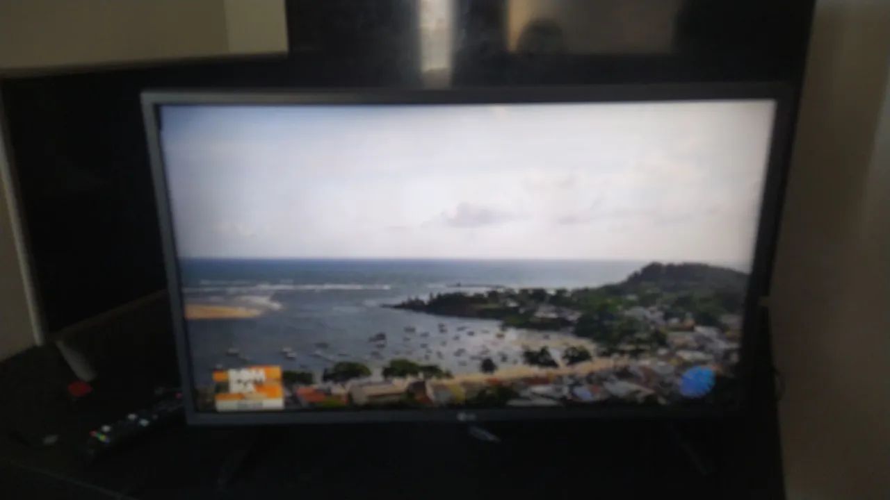 TV LG SMART 32 POLEGADAS FUNCIONANDO PERFEITAMENTE, NÃO FASSO ENTREGA 