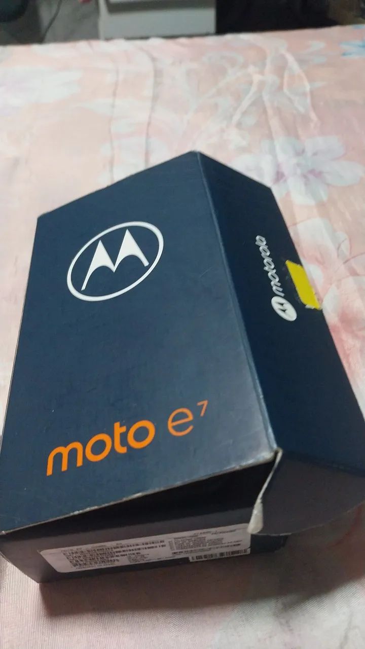 Celular no precinho