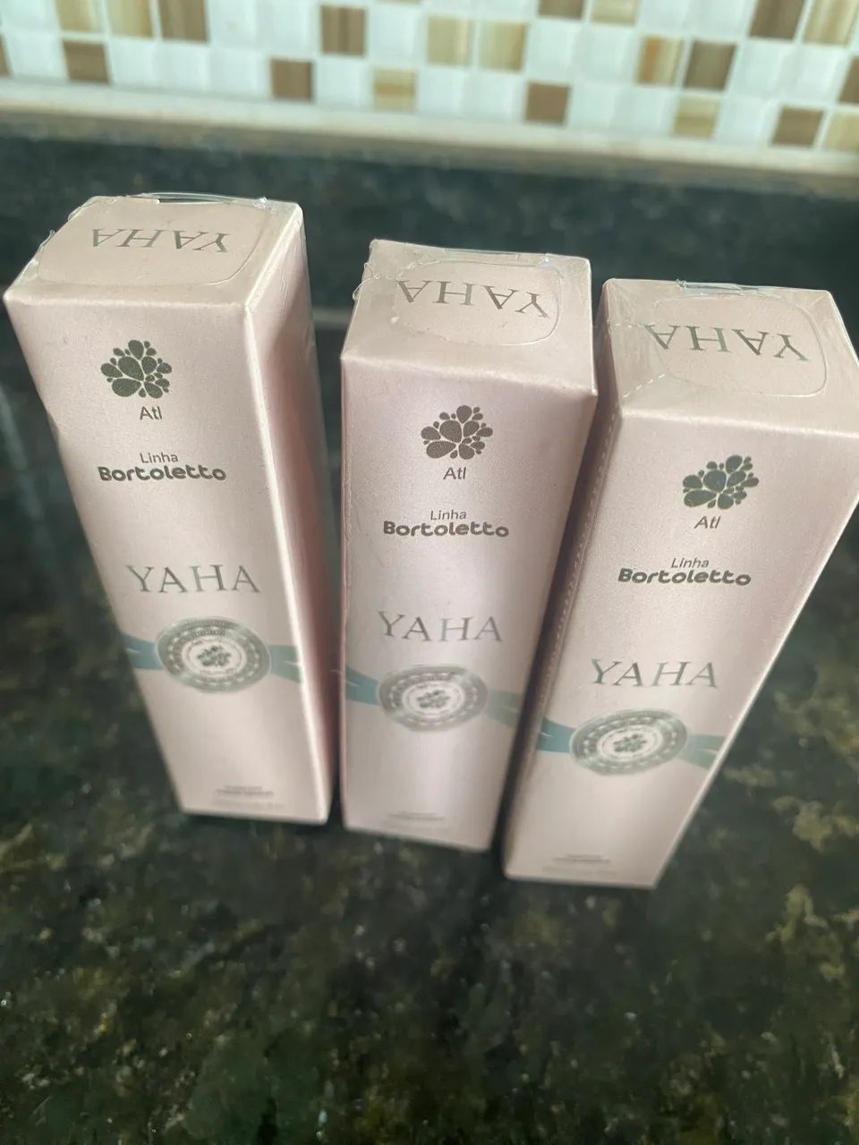 Perfume Feminino Árabe Yara 100ml - Foto 5
