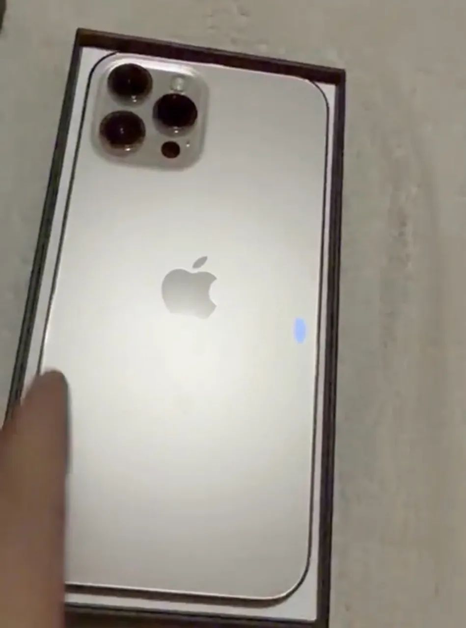 Celular iPhone 12 Pro Max 157 giga  - Foto 3