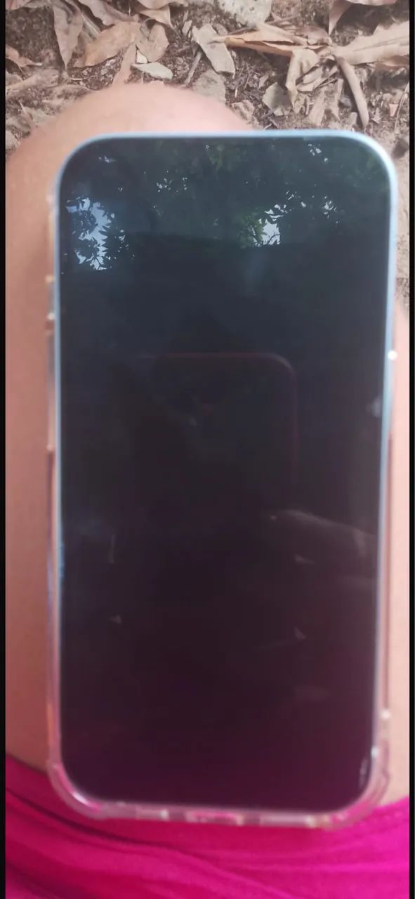 Vendo iPhone 15 normal 126 gigas - Foto 2