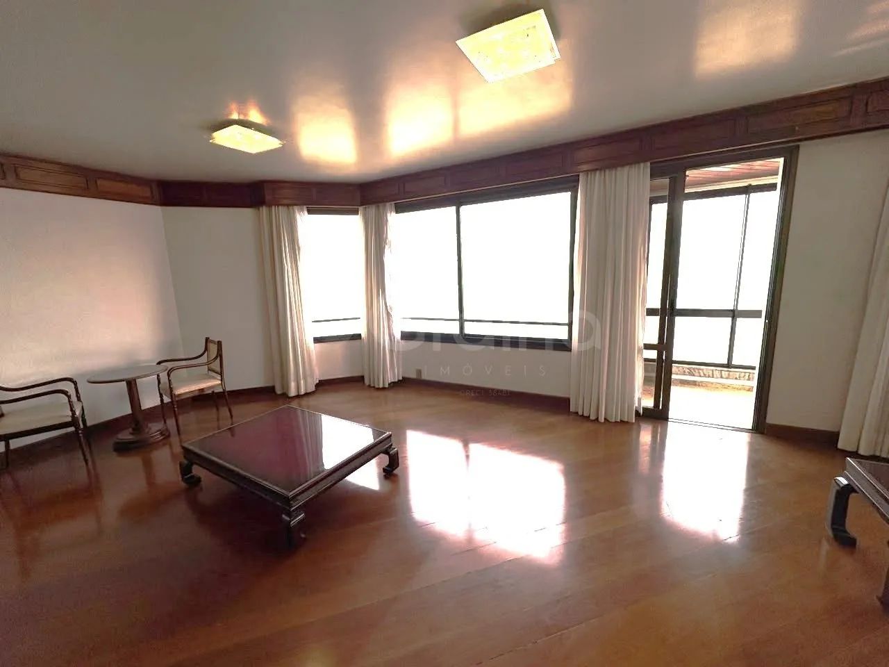 Apartamento de 283 m² com 4 quartos sendo 2 suítes na Beira Mar - Foto 2