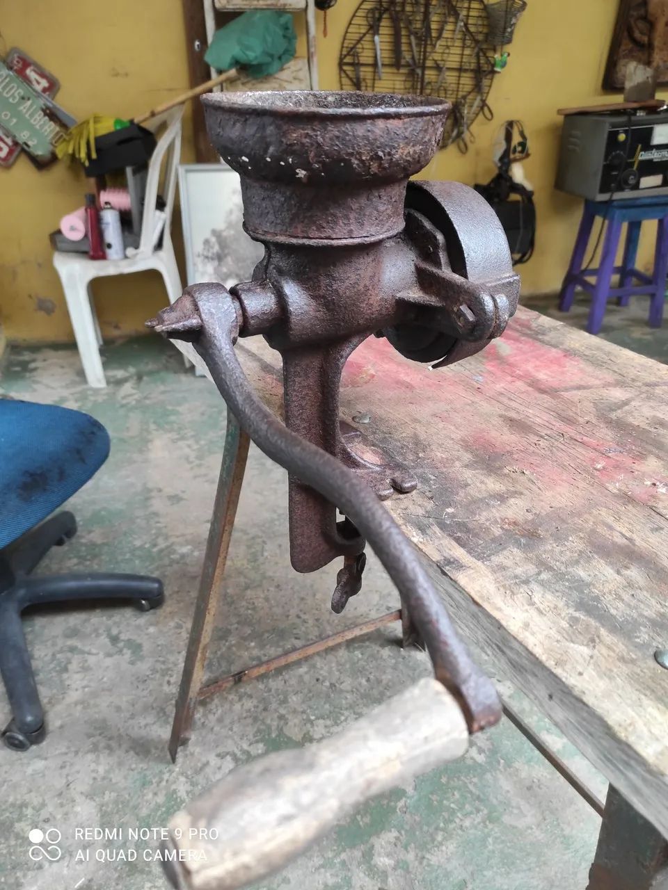 Antigo moedar ,apenas para decoração: - Foto 2