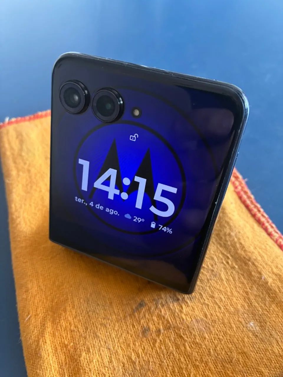 Razr 50 Ultra - Foto 2