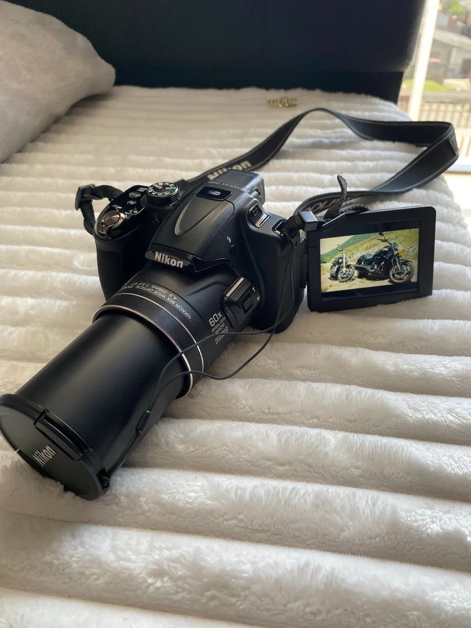 Câmera nikon P600
