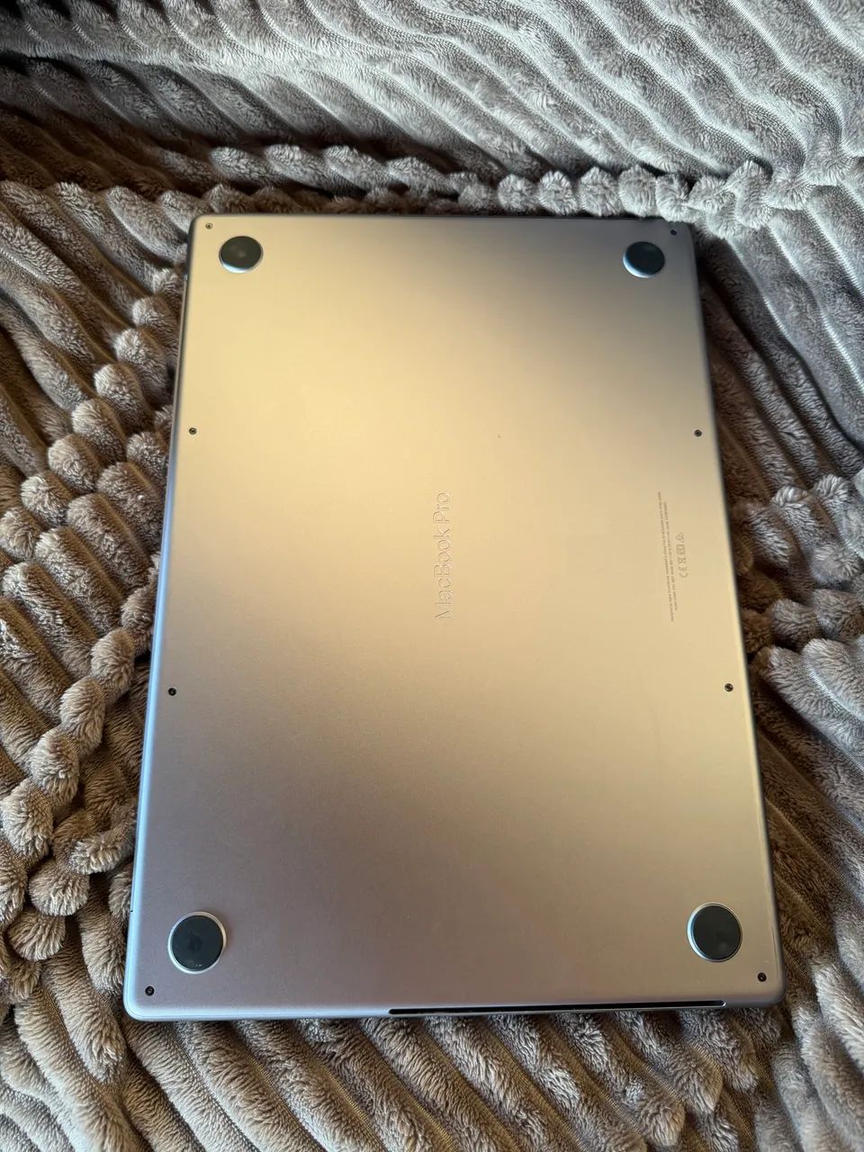 MacBook 2021 M1 Pro 32 GB RAM 1TD HD - Foto 2