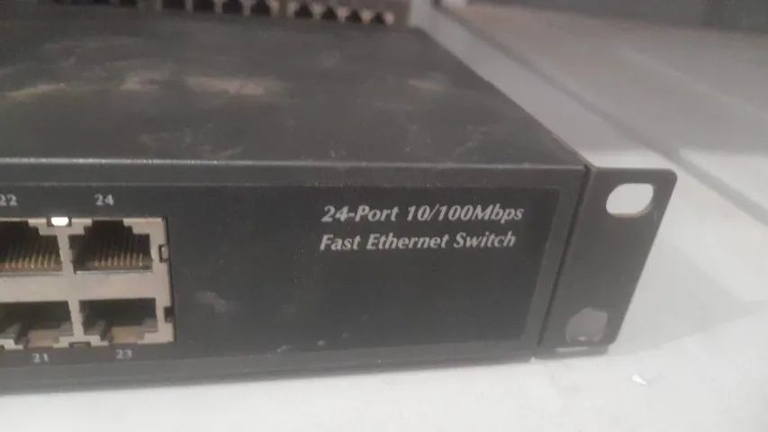Switch PLANET e DLINK 24 Portas -10/100-350,00 cada - Foto 5