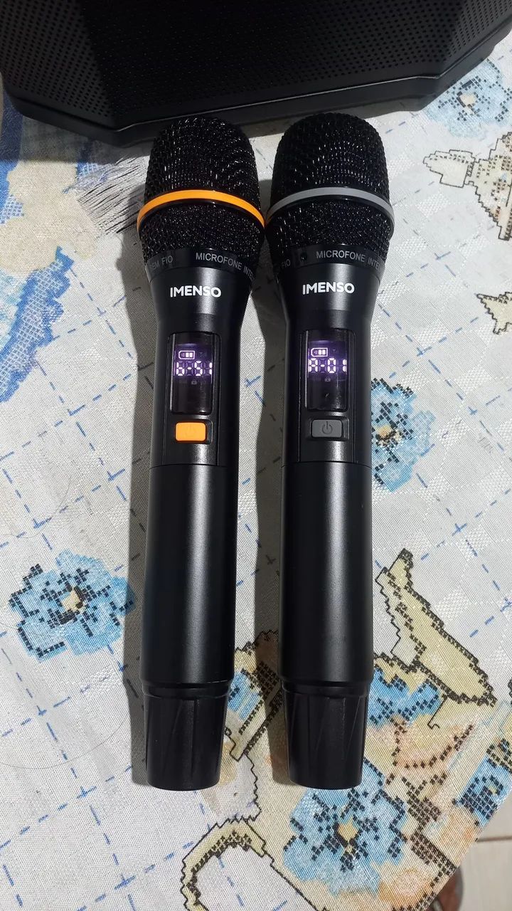 CAIXA DE SOM IMENSO COM DOIS MICRO FONES SEM FIO  - Foto 4