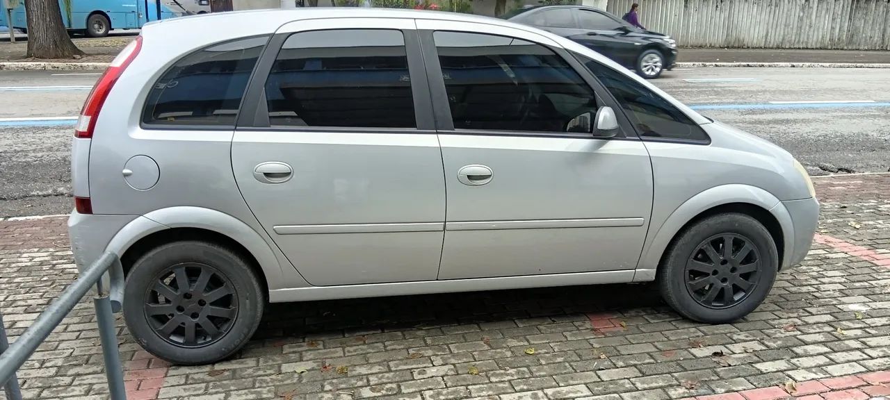 Chevrolet Meriva 2004