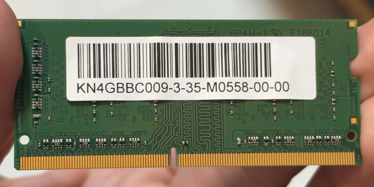 Memória RAM 4GB DDR4 3200 - Foto 2