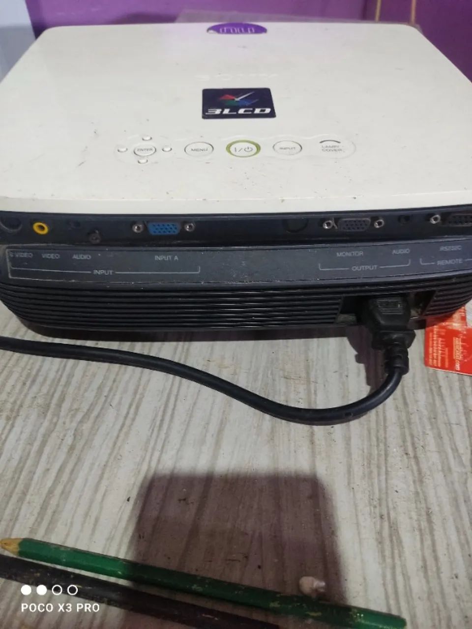Sony Projector. See description below?402625042046013441