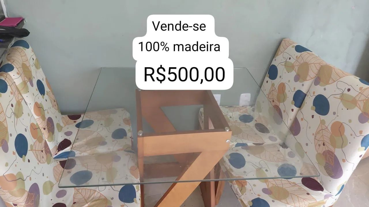 Mesa de vidro 100% madeira e 4 cadeiras l