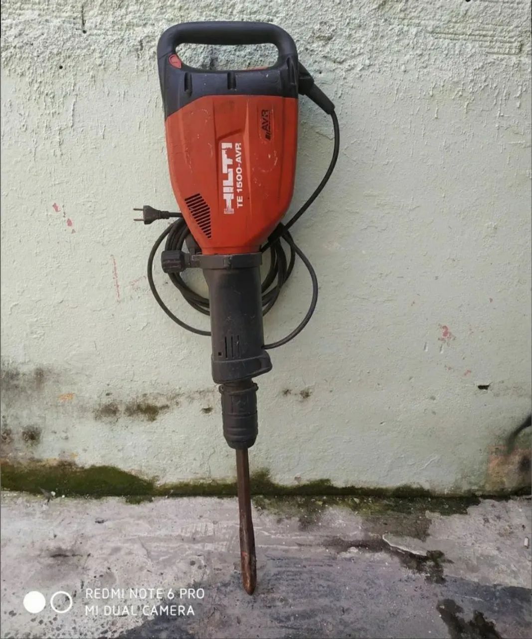 Martelete HILTI 1500 AVR  - Foto 2