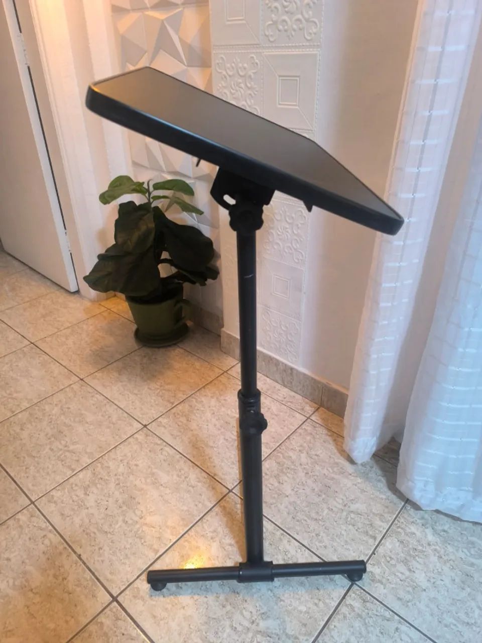 Corner Table with Bed or Sofa Mounting65115992361858122