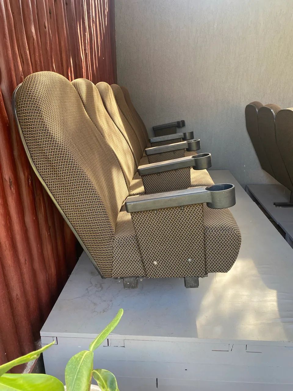 Que tal montar sua própria sala de cinema em casa - Foto 3