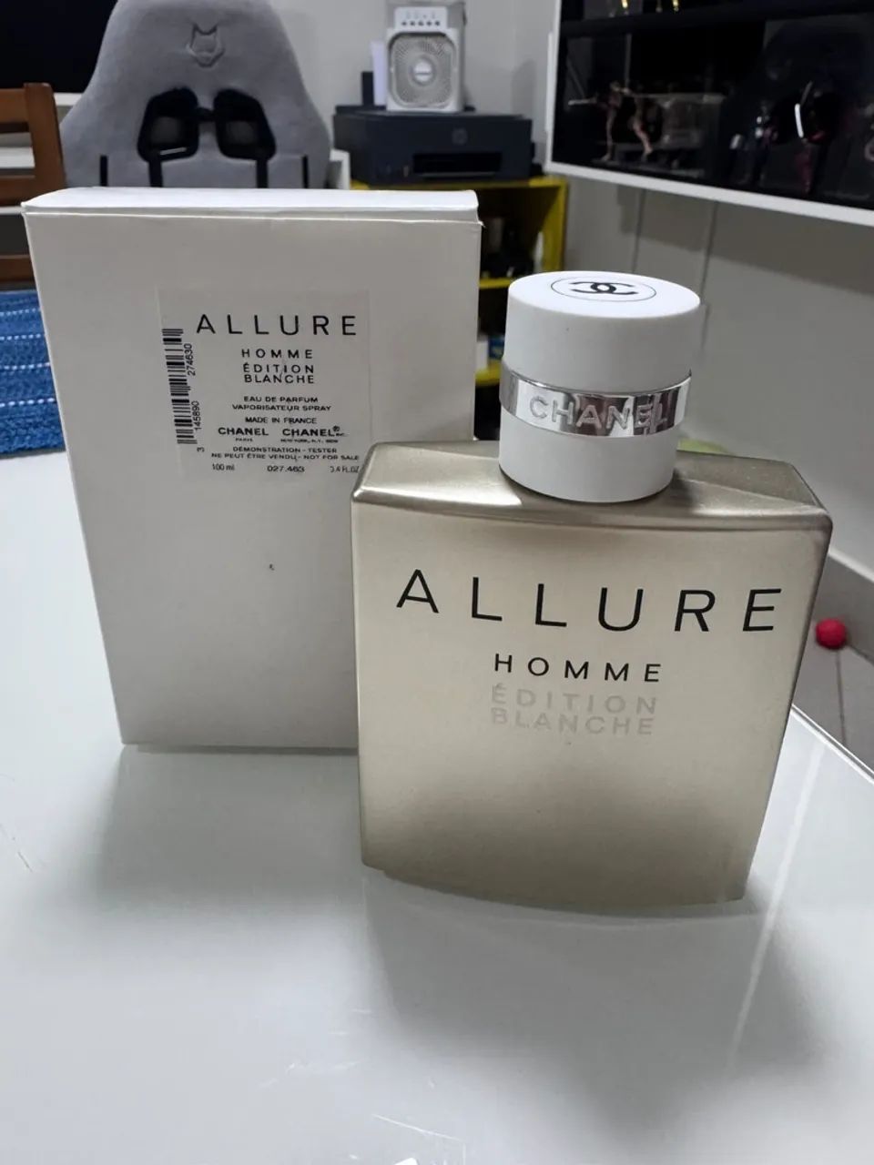 Allure Edition BlancheEau de Parfum (90ml)
