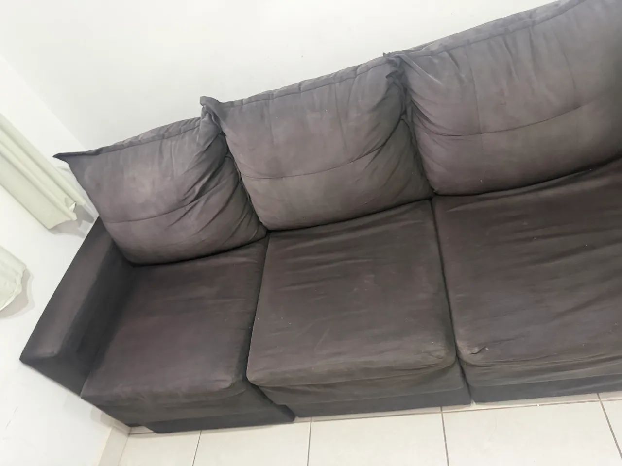 Sofá retrátil 3 lugares higienizado 